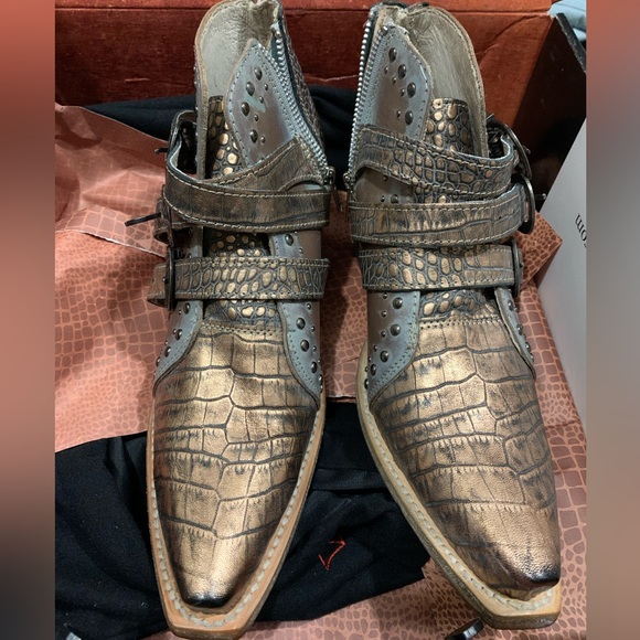 New! FREEBIRD BOOTS SIZE 7 - Picture 2 of 5